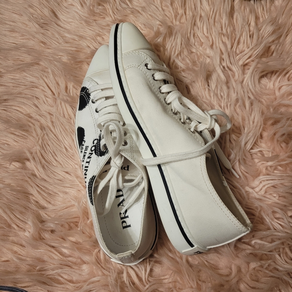 Prada Women's 1E617M White Fabric Synthesis Polka Dot Pointy Sneakr - Picture 7 of 7